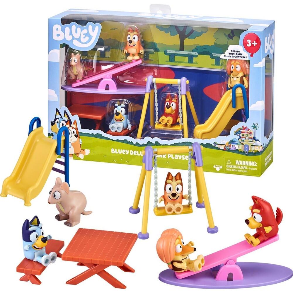 Deluxe Park Playset BLUEY  & 5 Figures *Brand New*